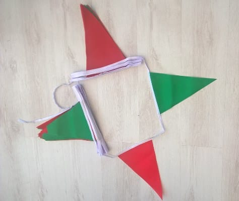 Red/Green Triangle Bunting - 20 metres