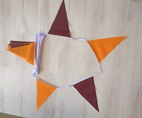 Burgundy/Gold Triangle Bunting - 20 metres